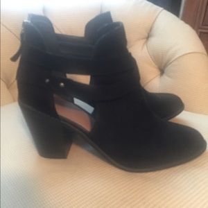 Pair of Black Sugar boots